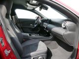 MERCEDES-BENZ CLA 200 d SB , AMG LED Sound CarPlay Ambiente