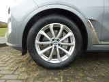 BMW X7 xDrive40i Standheizung Panoramadach AHK Iconic Glow