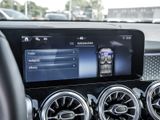 MERCEDES-BENZ GLB 200 PROGRESSIVE SPUR AHK DISTR 360 PDC SHZ