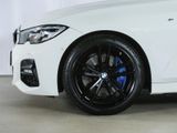 BMW 330 d M Sport Fernlichtass. H&K Alarm Sportlenk.