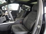 MERCEDES-BENZ GLA 200 d AMG NIGHT MULTI 360 AHK KAMERA PANO