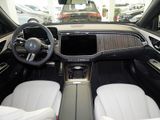MERCEDES-BENZ E 300 de T-Modell mit EQ Hybrid Technologie AMG