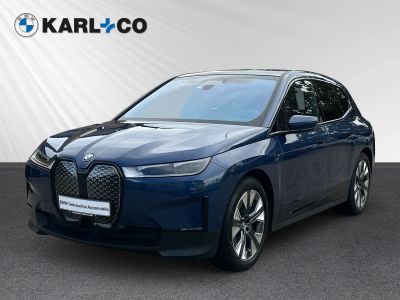 BMW iX 40 xDrive AHK Pano H&K ACC 360 Kamera LED PDC