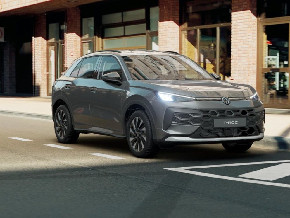 VW T-Roc Life 1.5 eTSI SITZHZ+ACC+PDC+RFK+CARPLAY