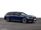 BMW 550e xDrive Touring