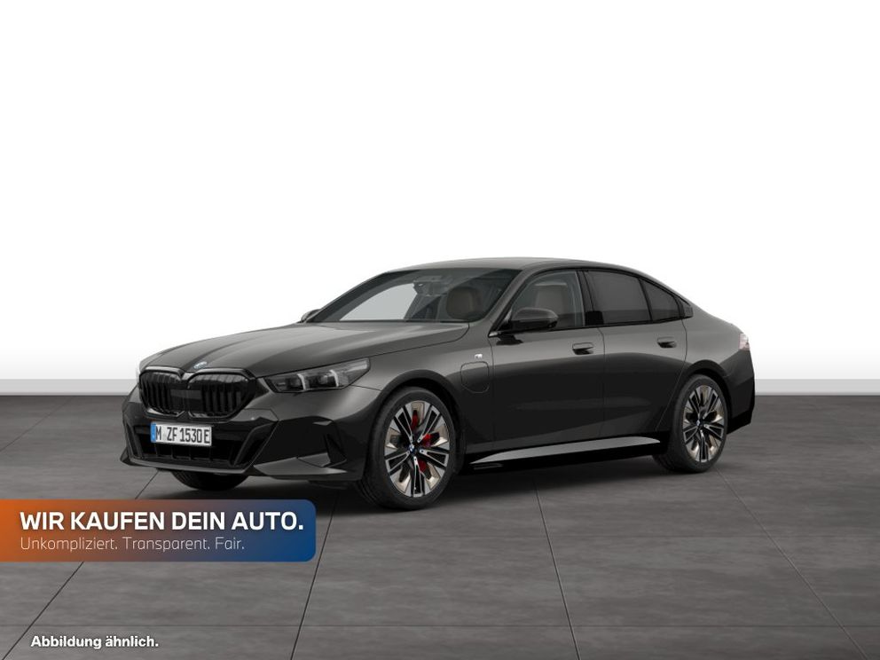 BMW 550e xDrive Limousine