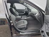 BMW 318 i Limousine Park-Assistent LED Navi PDC SHZ