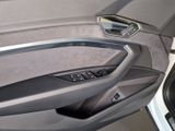 AUDI Q8 e-tron 50 quattro "S-line", AHK Matrix-LED Sitzhz