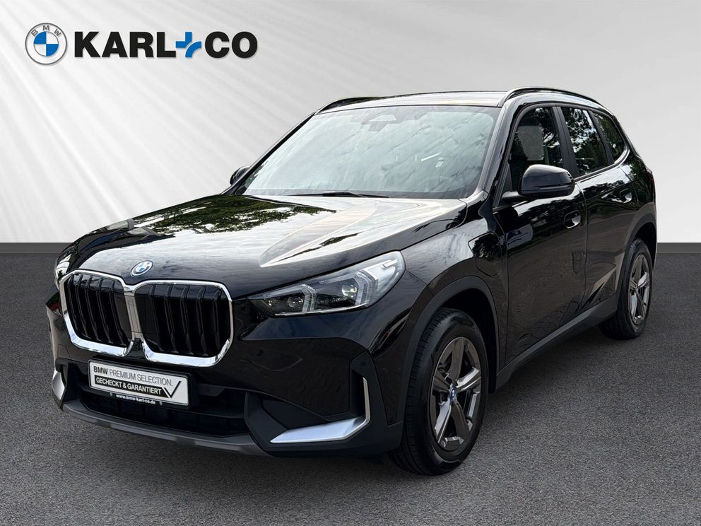 BMW X1 25 e xDrive Temp PDC HUD SHZ LED DAB