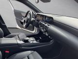 MERCEDES-BENZ A 180 A 180*LED*NAVI*PDC *LED*NAVI*PDC