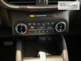 FORD Kuga Titanium Navi Rückfahrkam. Klimaautom SHZ