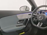 MERCEDES-BENZ CLA 200 d SB , AMG SPUR DISTR PANO AHK 360 PDC