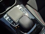 MERCEDES-BENZ A 220 PREMIUM AMG NIGHT SPUR KAMERA PDC SHZ