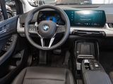 BMW 218 i AT+Park-Assistent+Navi+Digitales Cockpit+Soundsystem+LED+El. Heckklappe+Mehrzonenklima