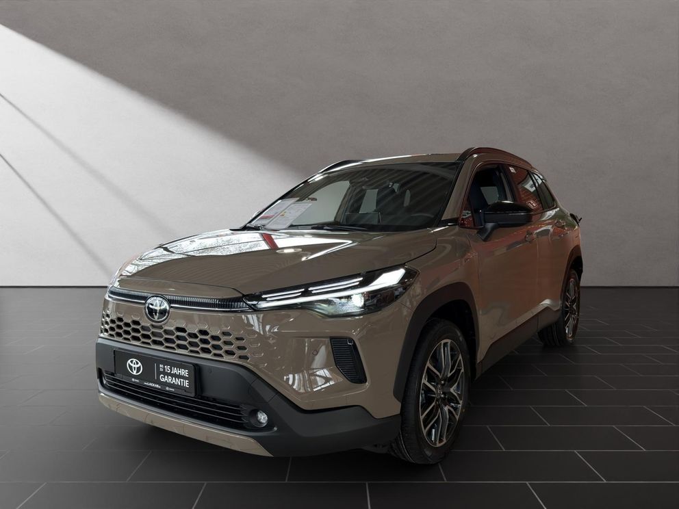 TOYOTA Corolla Cross 2.0 Hybrid Team D