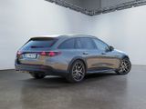 MERCEDES-BENZ E 300 de 4MATIC T-Modell All-Terrain mit EQ Hybrid Technologie