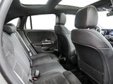MERCEDES-BENZ GLA 200 d AMG NIGHT SPUR PANO AHK KAMERA PDC