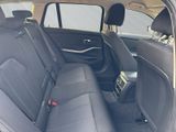 BMW 330 e Touring LC Prof AHK Ambiente Keyless LED