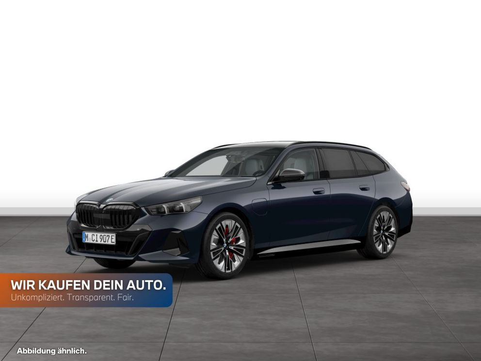 BMW 550e xDrive Touring