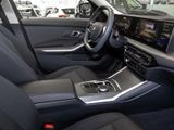 BMW 318 iTour.+AHK+Navi+DAB+LED+Entry Keyless+PDCv+h