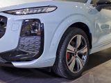 AUDI Q3 SUV TDI S-tronic S- Line AHK, Matrix , Leder