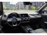 MERCEDES-BENZ EQA 250 NIGHT 360 KAMERA PANO SPUR STANDH PDC