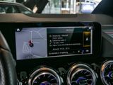 MERCEDES-BENZ GLA 200 d BURM AMG NIGHT DISTR PANO SPUR KAMERA