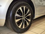 MERCEDES-BENZ A 180 d Style Kompakt SPUR KAMERA SHZ