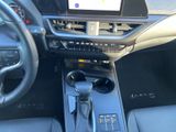 LEXUS UX 250h*F-Sport-D*1HD*SHZ*CARPLAY* 15J-GARANTIE*