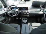 MERCEDES-BENZ A 250 e  AMG Night Ambeint Navi LED CarPlay SHZ
