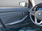 BMW 320i Advantage Navi+Kamera+ACC+SHZ+KeyGO+HiFi