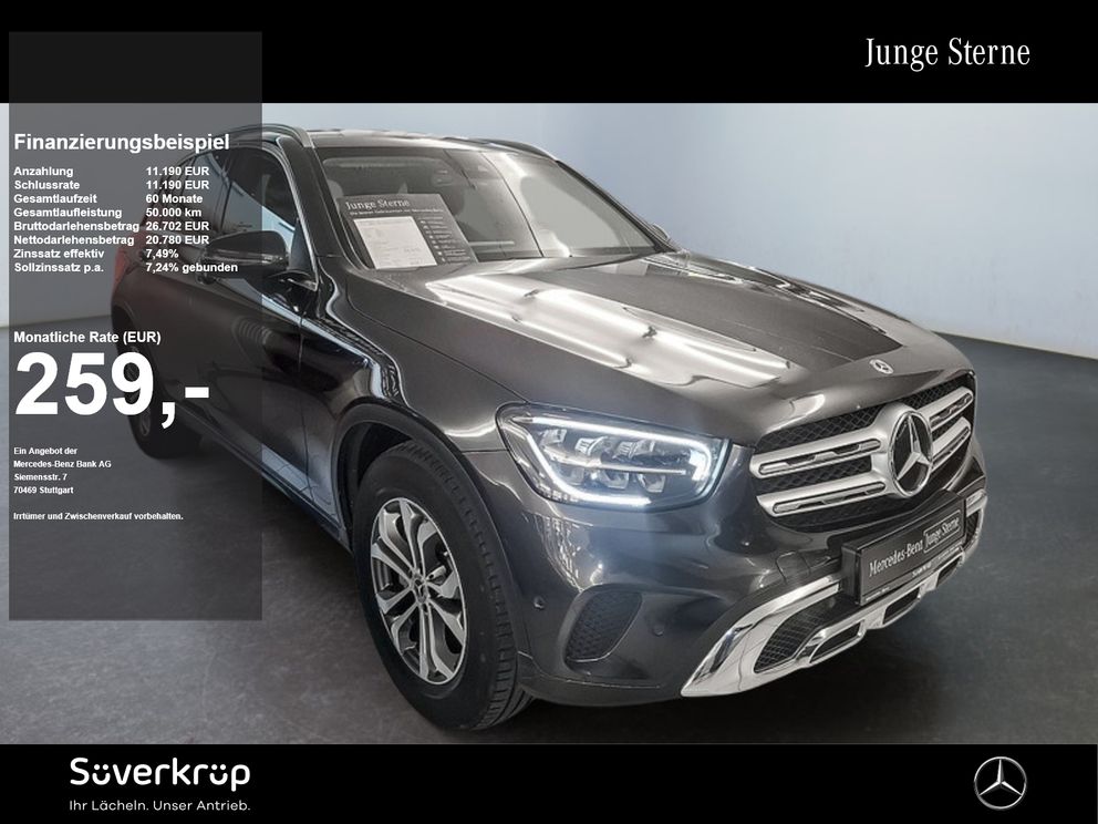 MERCEDES-BENZ GLC 300 d 4M // AHK KAMERA SPUR PDC SHZ