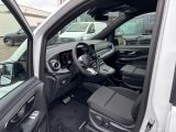 MERCEDES-BENZ V 220 lang AMG/NIGHT/PANO/SPUR/TWA/DISTRO/7 SITZE