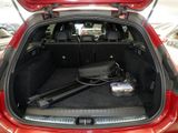 MERCEDES-BENZ C 300 e T // AVANTGARDE NIGHT AHK DISTR KAMERA