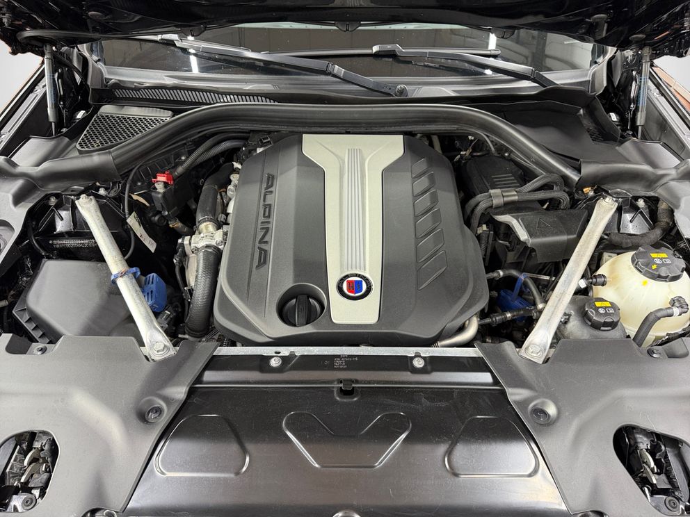 ALPINA XD4 AHK+H&K+AppleCarplay+Memory+Adapt.-LED+SHZ