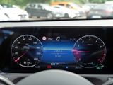 MERCEDES-BENZ A 200 // AVANTGARDE DISTR KAMERA SPUR PDC SHZ