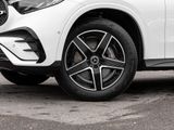 MERCEDES-BENZ GLC 300 de 4M , AMG NIGHT DISTR SPUR PANO AHK